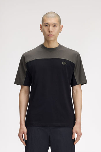 COLOUR BLOCK T-SHIRT