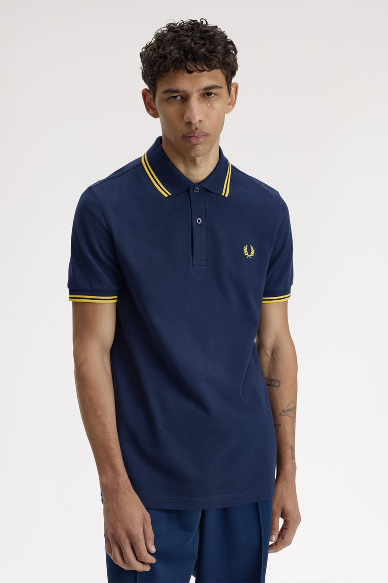 TWIN TIPPED FRED PERRY SHIRT