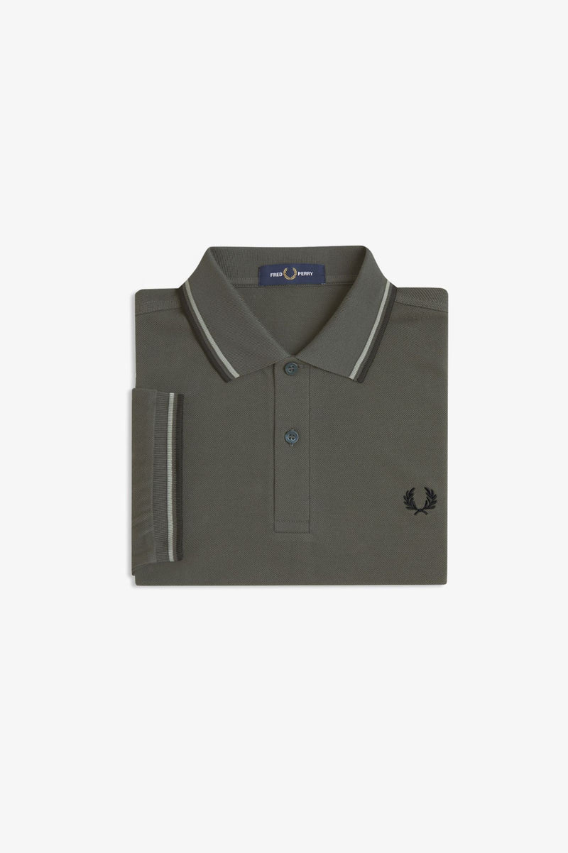 TWIN TIPPED FRED PERRY SHIRT