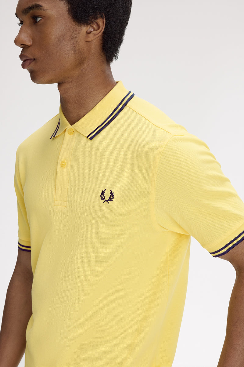 TWIN TIPPED FRED PERRY SHIRT