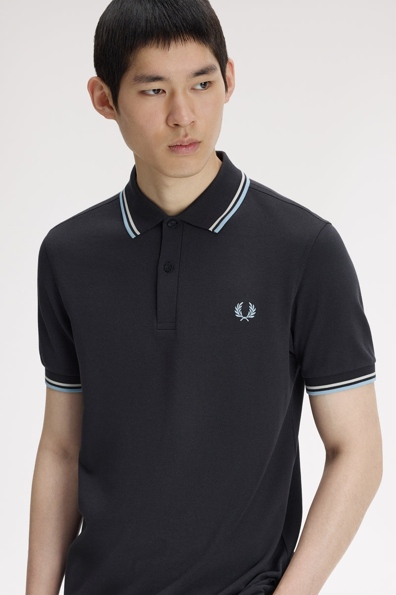 TWIN TIPPED FRED PERRY SHIRT