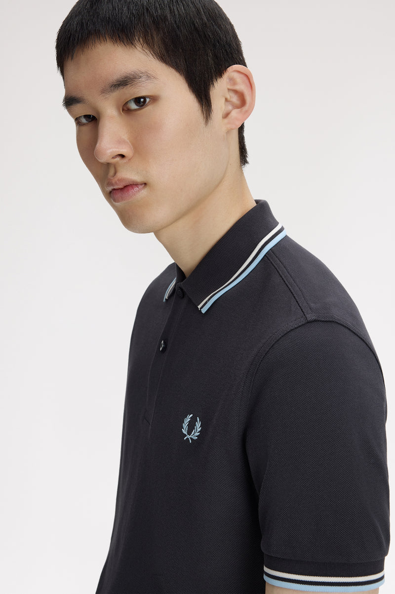 TWIN TIPPED FRED PERRY SHIRT