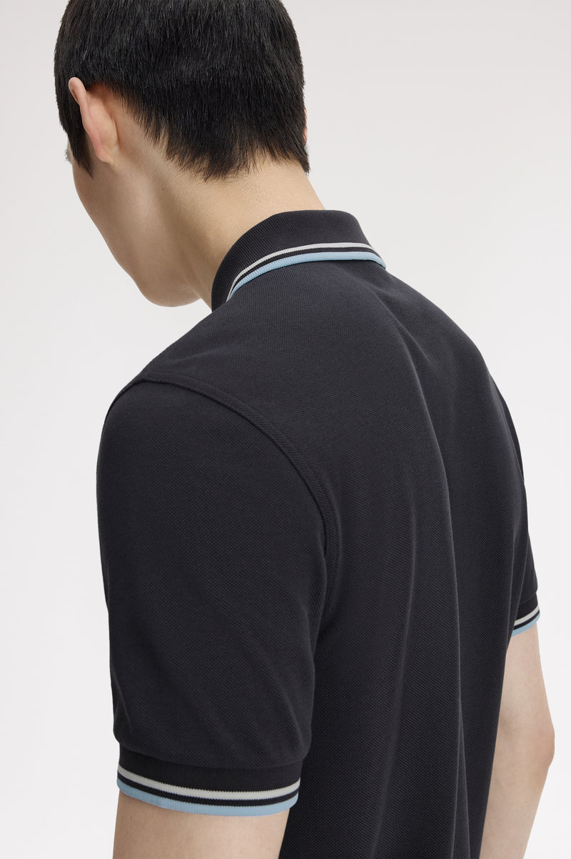 TWIN TIPPED FRED PERRY SHIRT