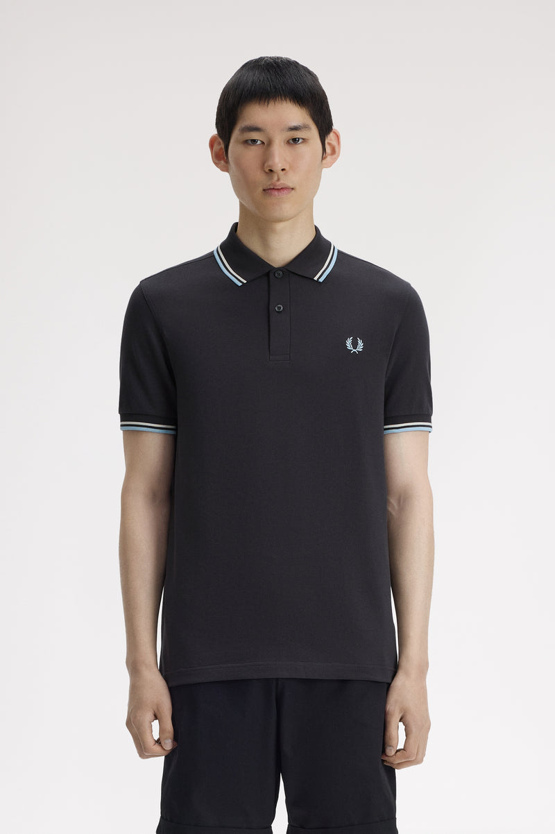 TWIN TIPPED FRED PERRY SHIRT