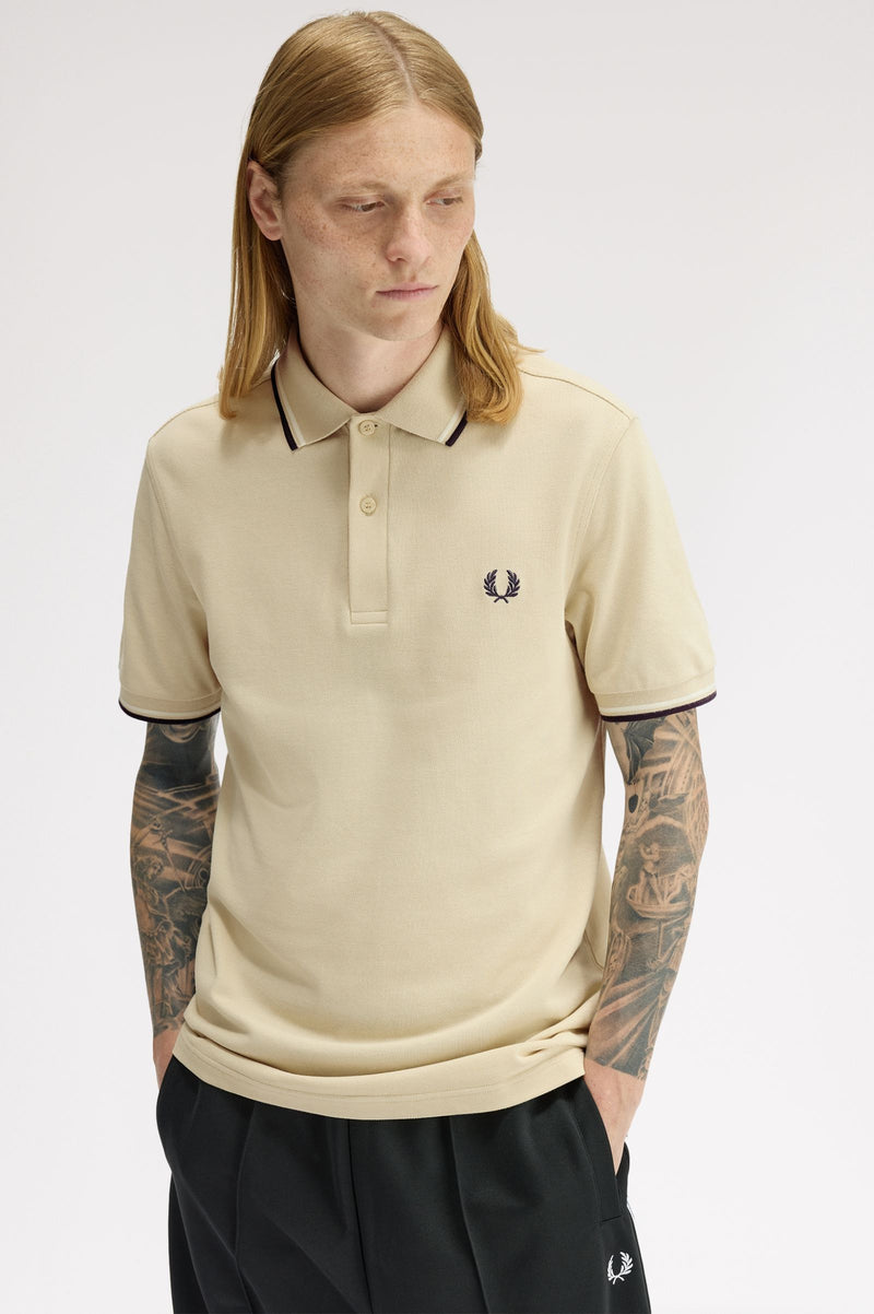 TWIN TIPPED FRED PERRY SHIRT