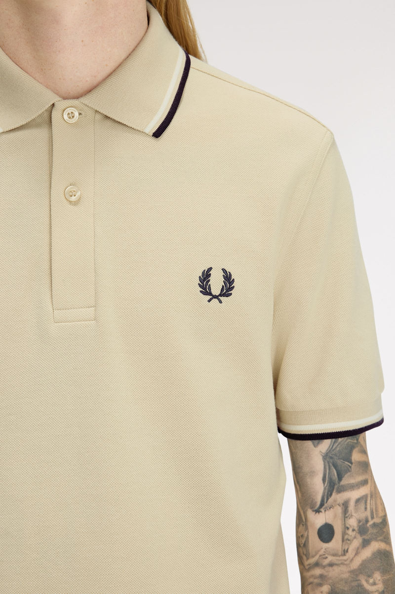 TWIN TIPPED FRED PERRY SHIRT