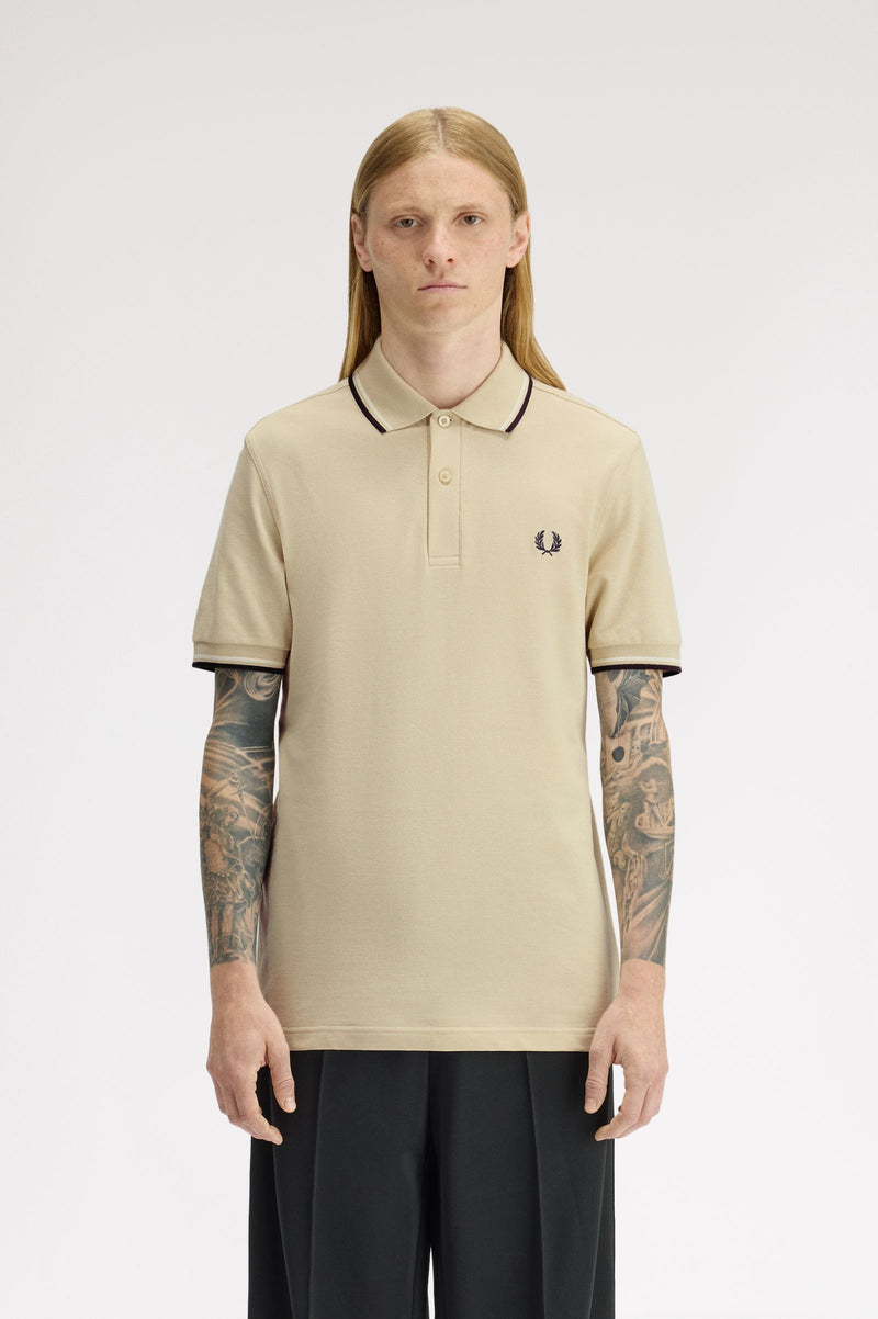 TWIN TIPPED FRED PERRY SHIRT