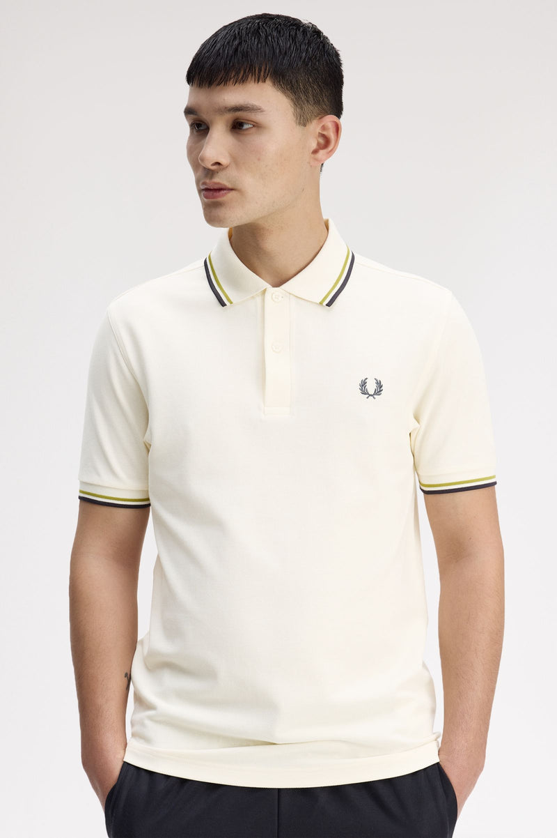 TWIN TIPPED FRED PERRY SHIRT