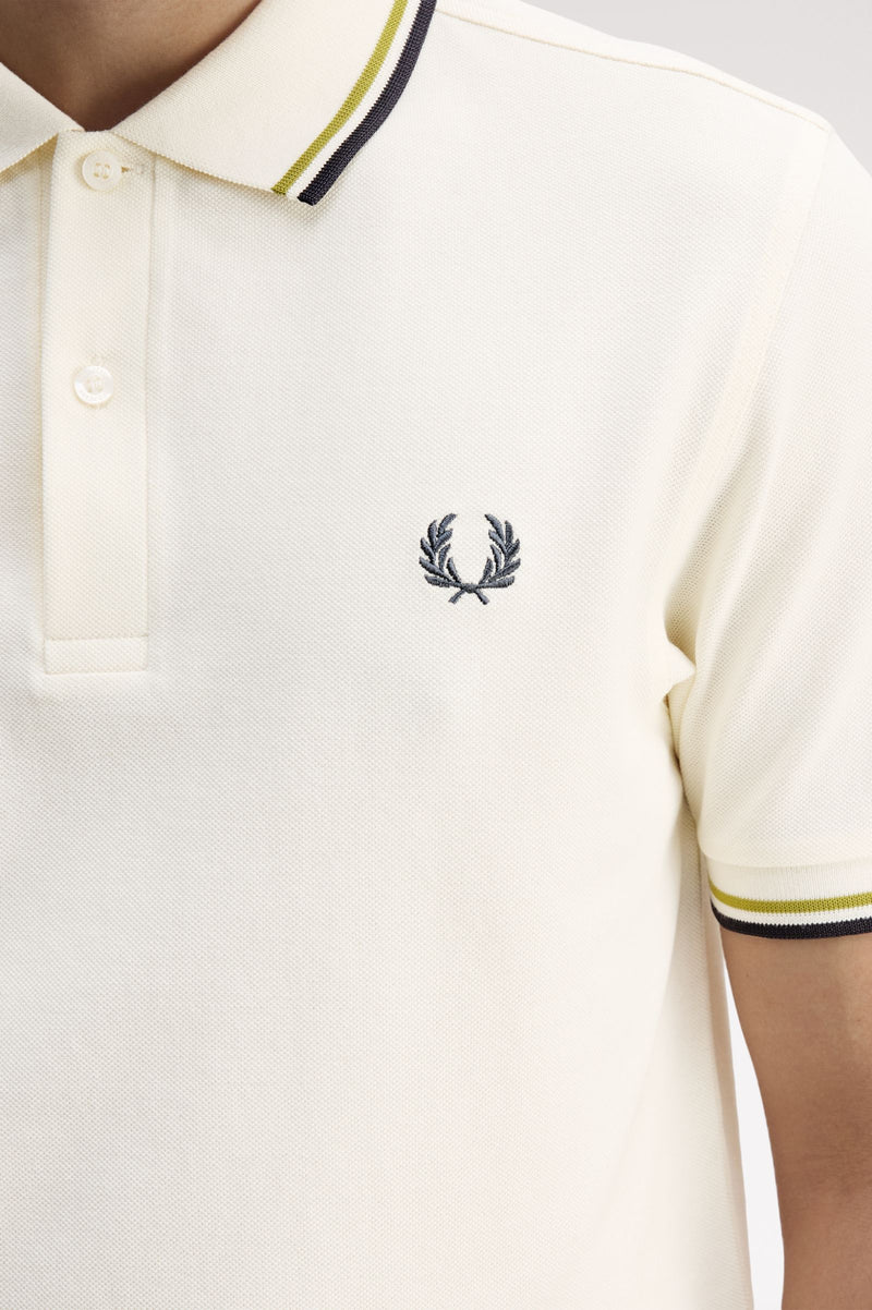 TWIN TIPPED FRED PERRY SHIRT