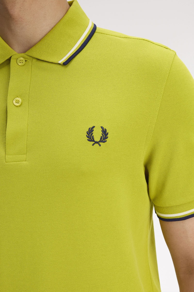 TWIN TIPPED FRED PERRY SHIRT