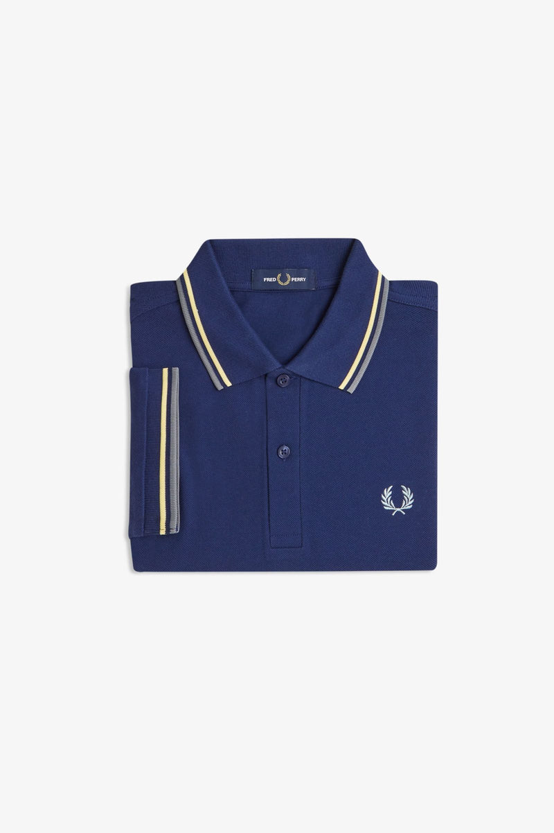 TWIN TIPPED FRED PERRY SHIRT
