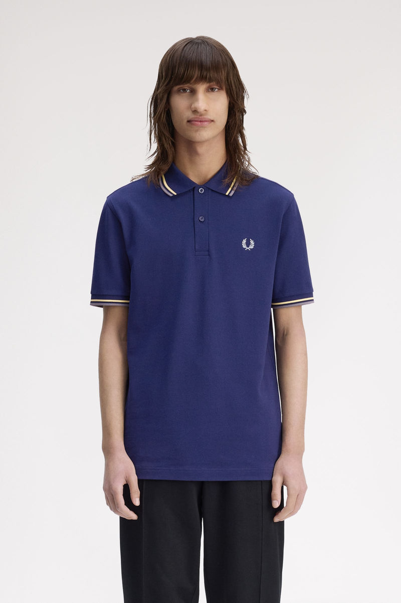 TWIN TIPPED FRED PERRY SHIRT