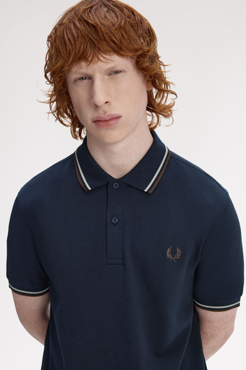 TWIN TIPPED FRED PERRY SHIRT