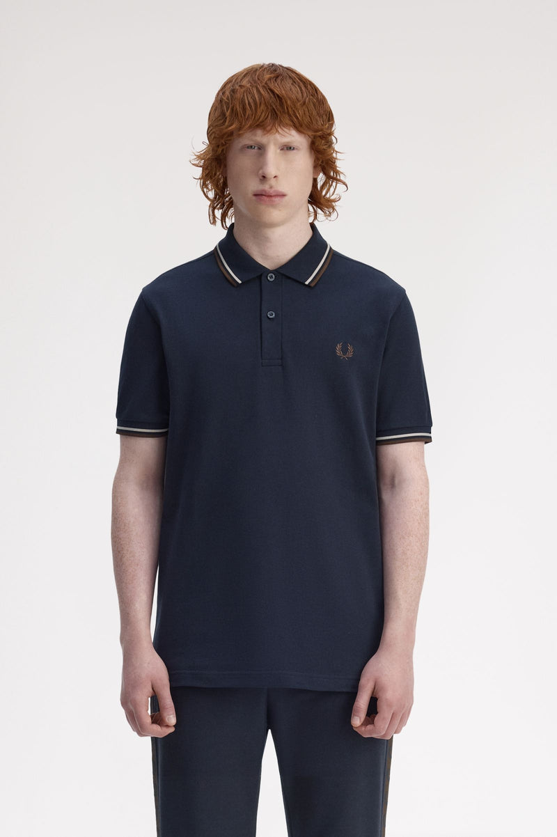 TWIN TIPPED FRED PERRY SHIRT