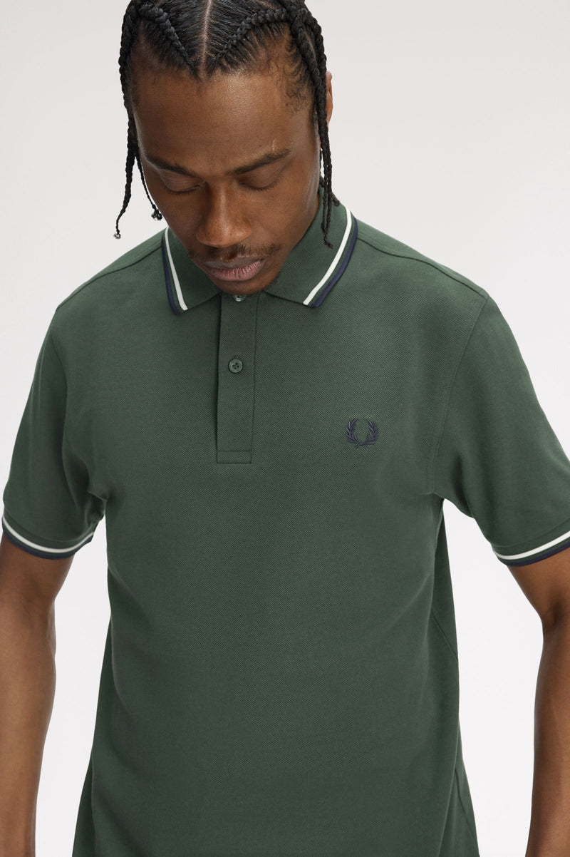 TWIN TIPPED FRED PERRY SHIRT