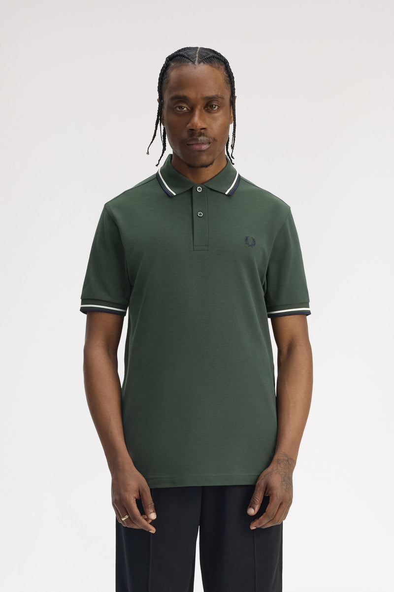 TWIN TIPPED FRED PERRY SHIRT
