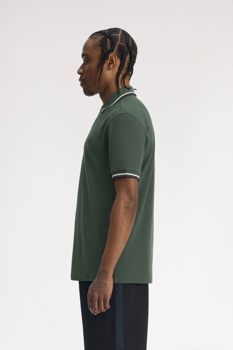 TWIN TIPPED FRED PERRY SHIRT