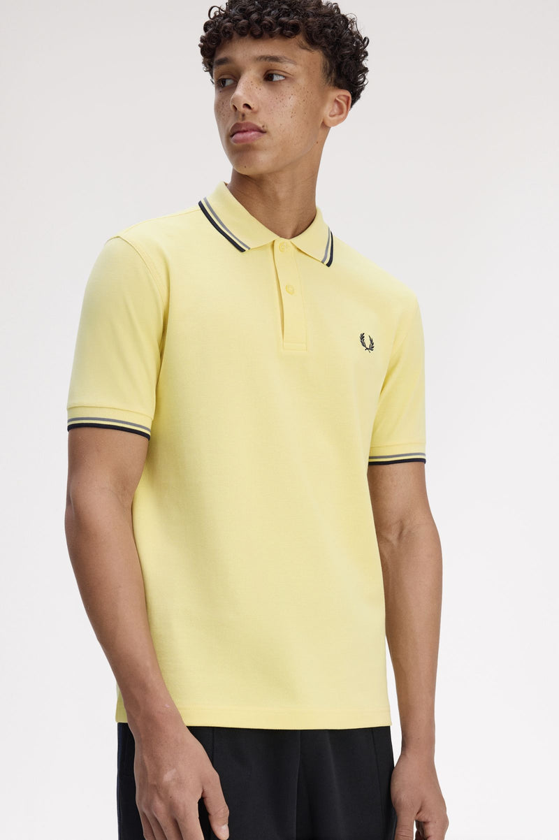 TWIN TIPPED FRED PERRY SHIRT