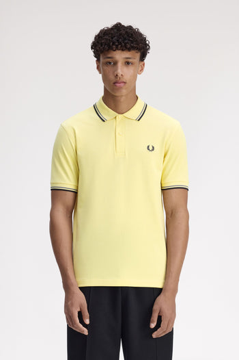 TWIN TIPPED FRED PERRY SHIRT