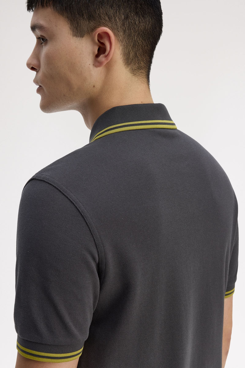 TWIN TIPPED FRED PERRY SHIRT