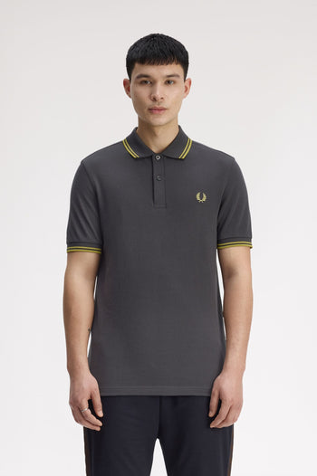 TWIN TIPPED FRED PERRY SHIRT