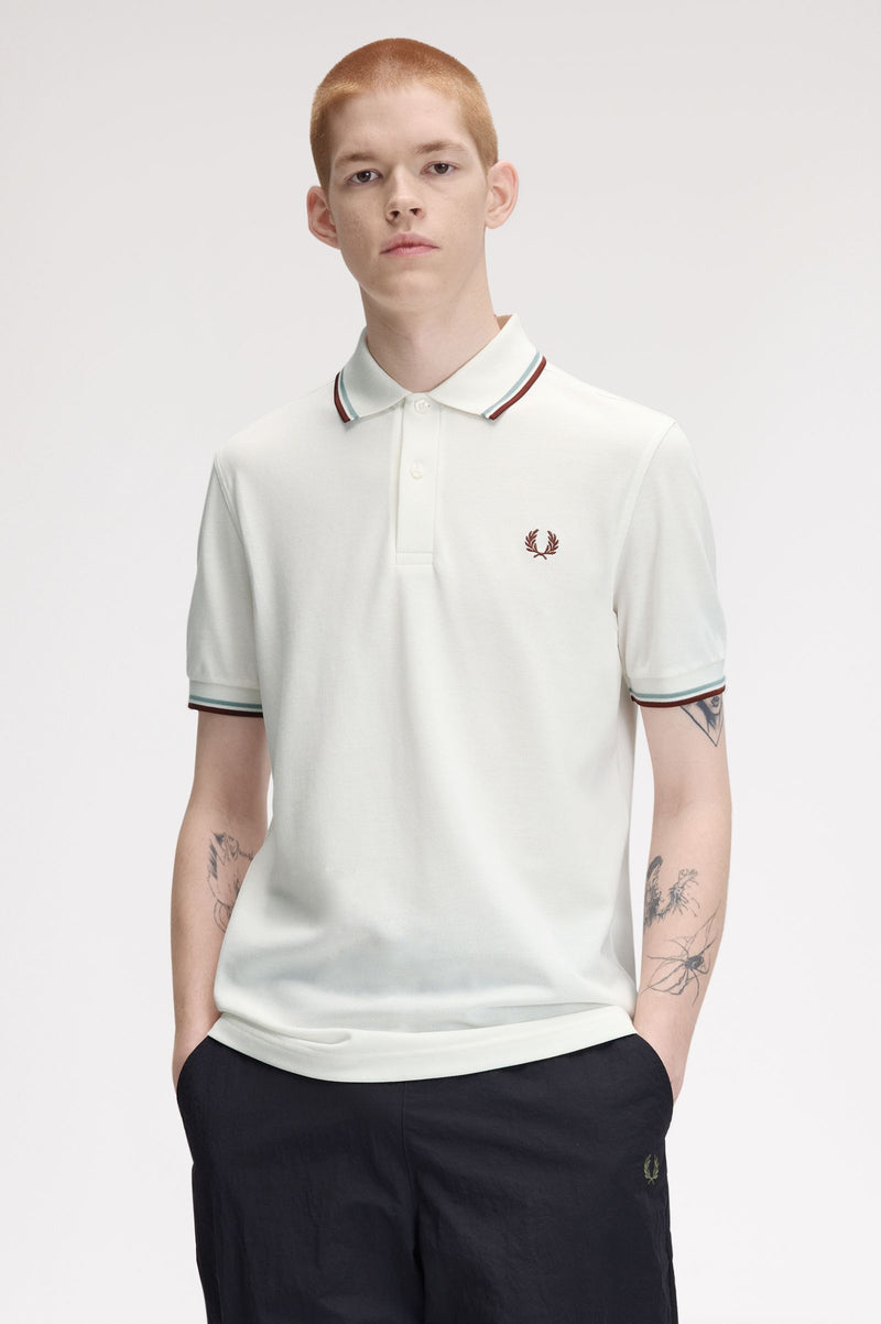 TWIN TIPPED FRED PERRY SHIRT