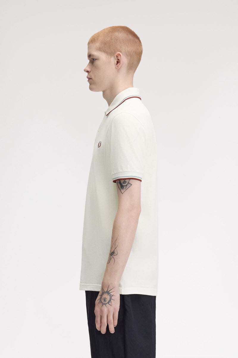 TWIN TIPPED FRED PERRY SHIRT