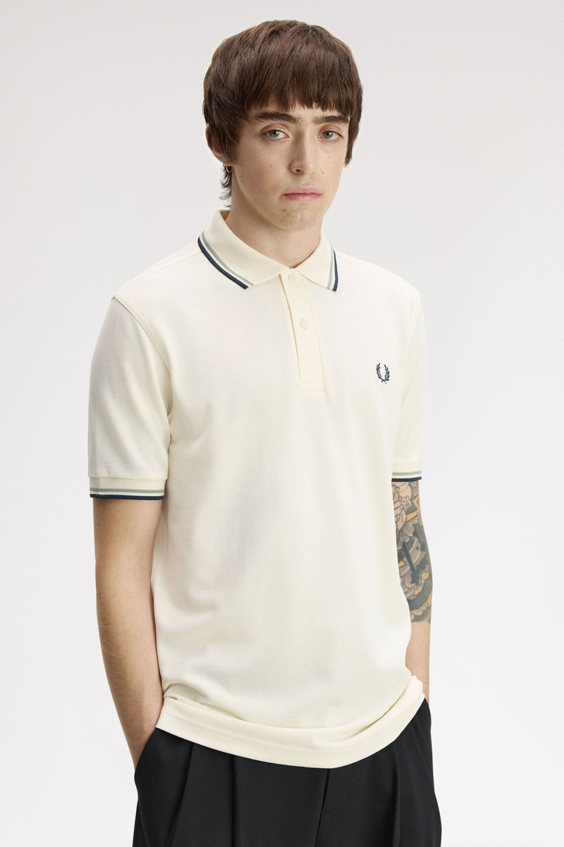 TWIN TIPPED FRED PERRY SHIRT