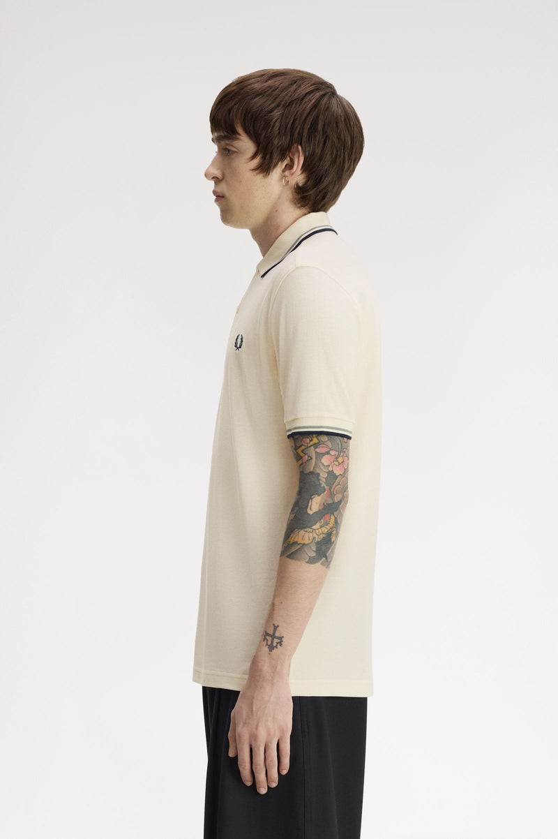 TWIN TIPPED FRED PERRY SHIRT