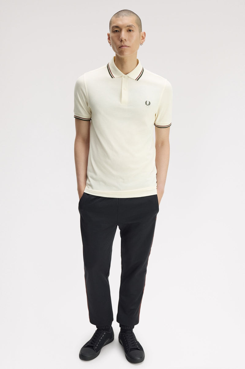 TWIN TIPPED FRED PERRY SHIRT