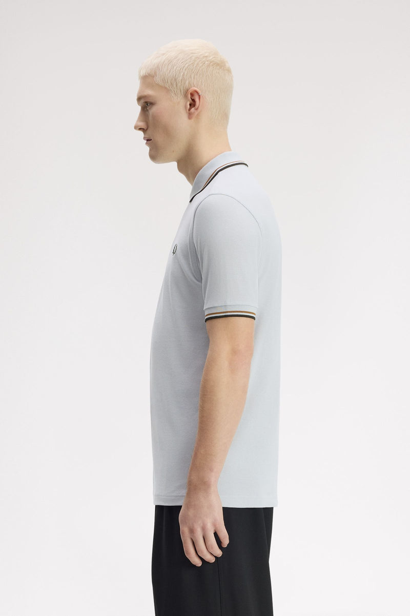 TWIN TIPPED FRED PERRY SHIRT