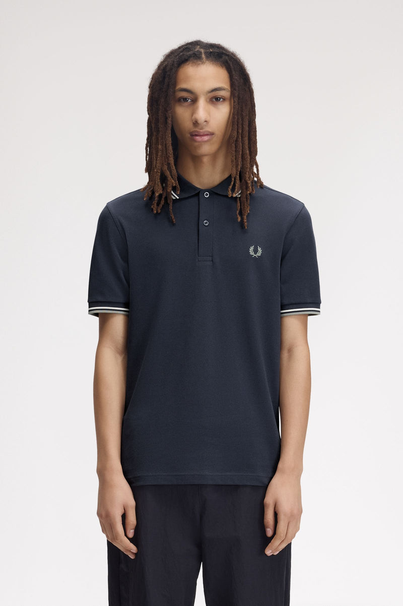 TWIN TIPPED FRED PERRY SHIRT