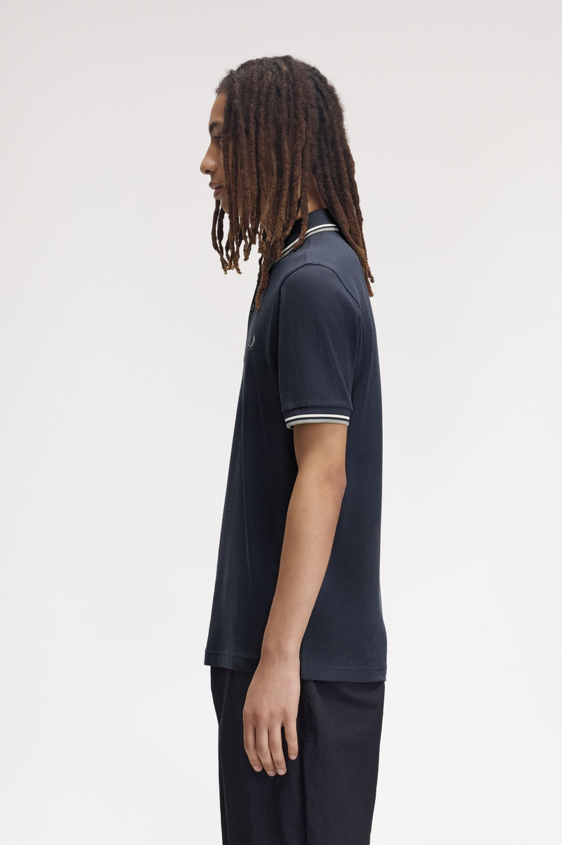 TWIN TIPPED FRED PERRY SHIRT