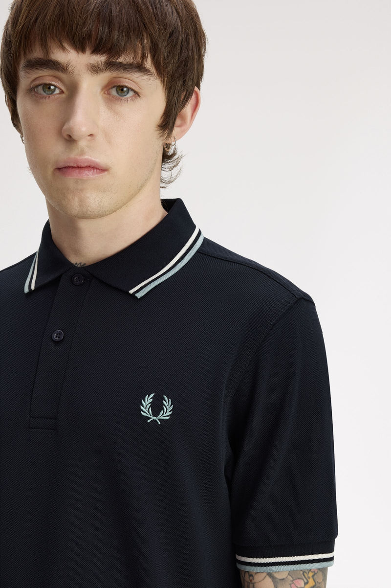 TWIN TIPPED FRED PERRY SHIRT