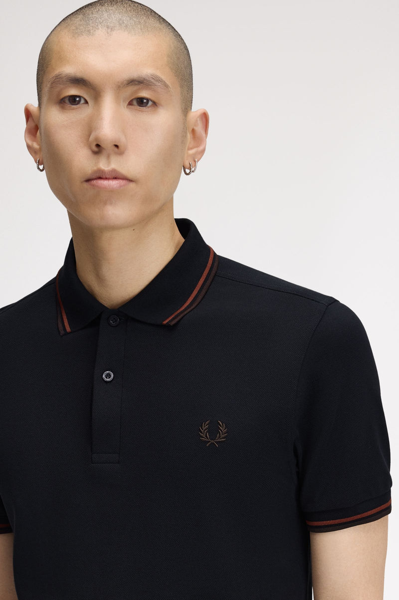 TWIN TIPPED FRED PERRY SHIRT