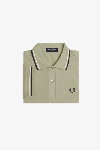 TWIN TIPPED FRED PERRY SHIRT