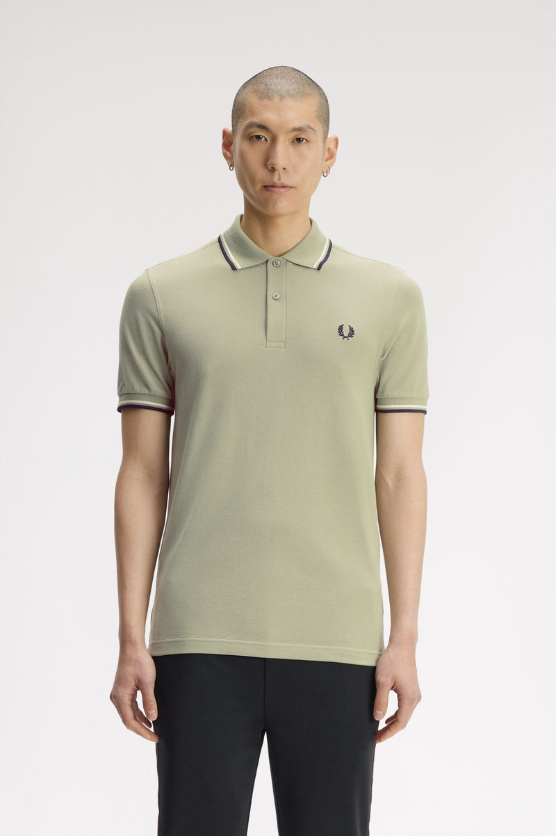 TWIN TIPPED FRED PERRY SHIRT