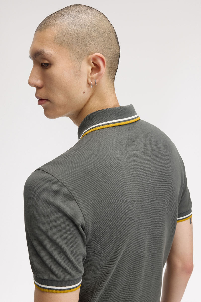 TWIN TIPPED FRED PERRY SHIRT