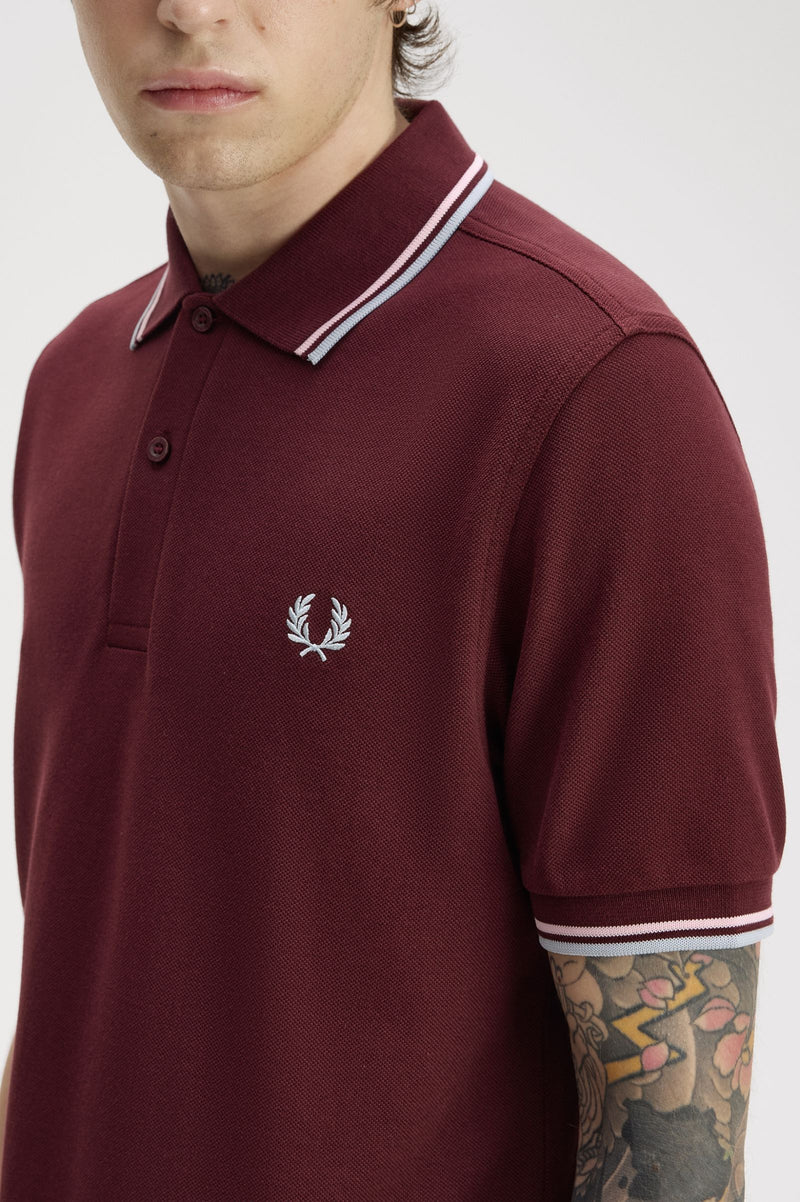 TWIN TIPPED FRED PERRY SHIRT