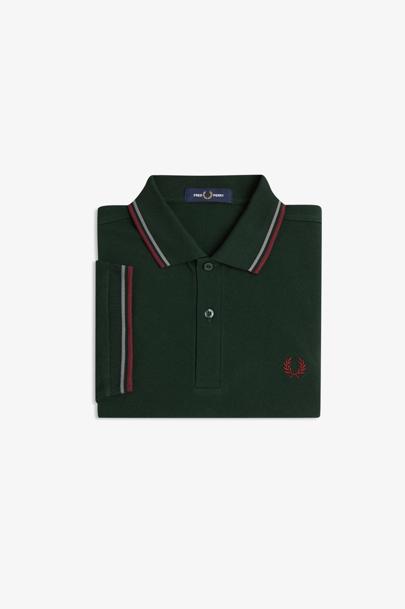 TWIN TIPPED FRED PERRY SHIRT