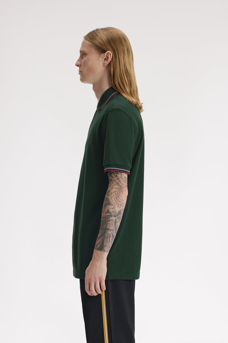 TWIN TIPPED FRED PERRY SHIRT