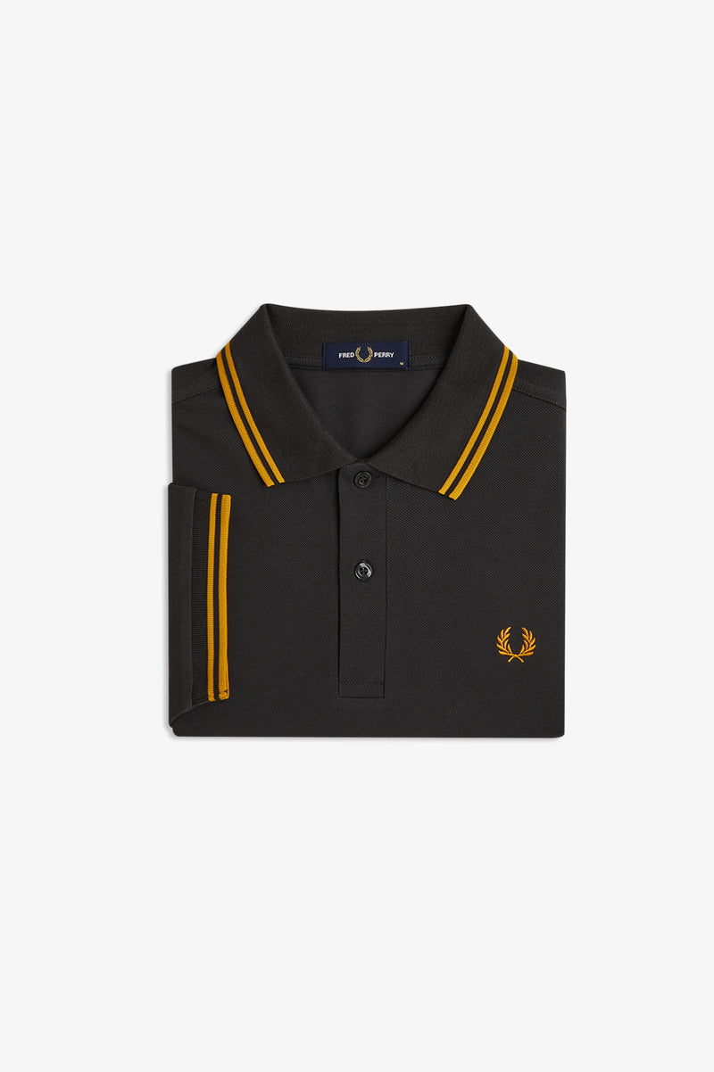 TWIN TIPPED FRED PERRY SHIRT