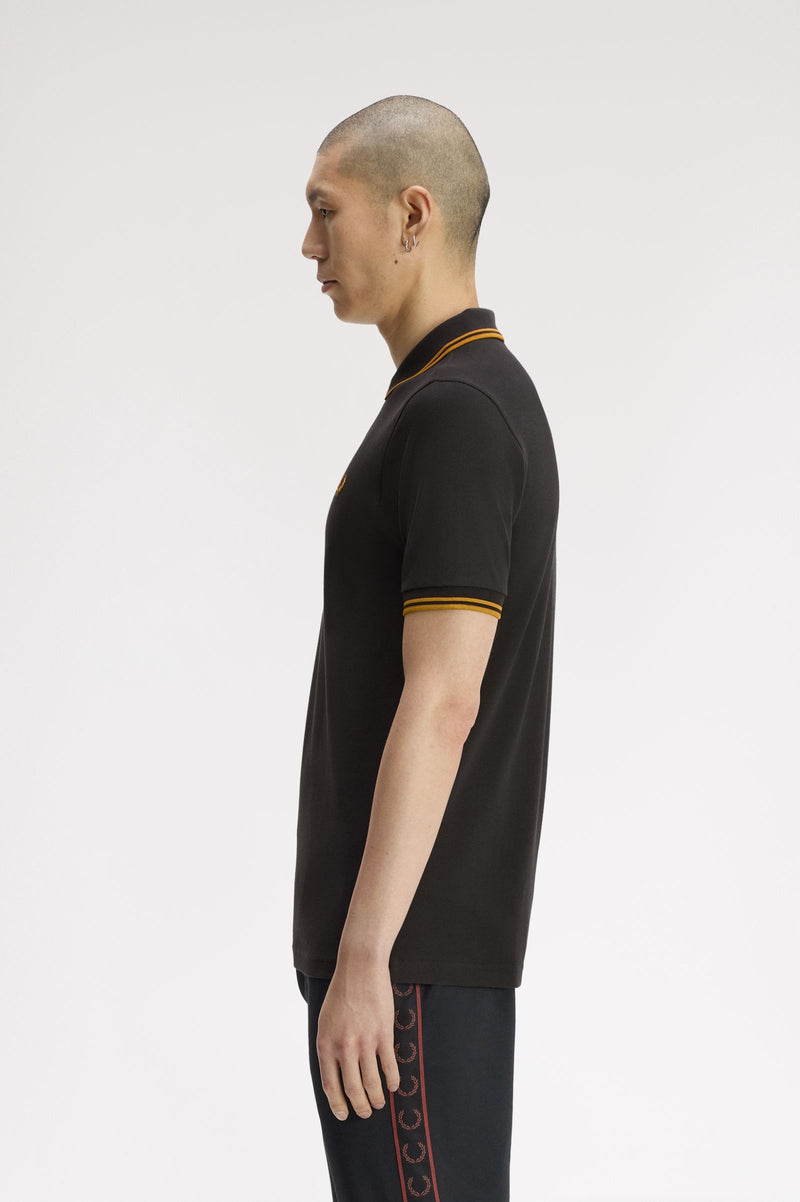 TWIN TIPPED FRED PERRY SHIRT