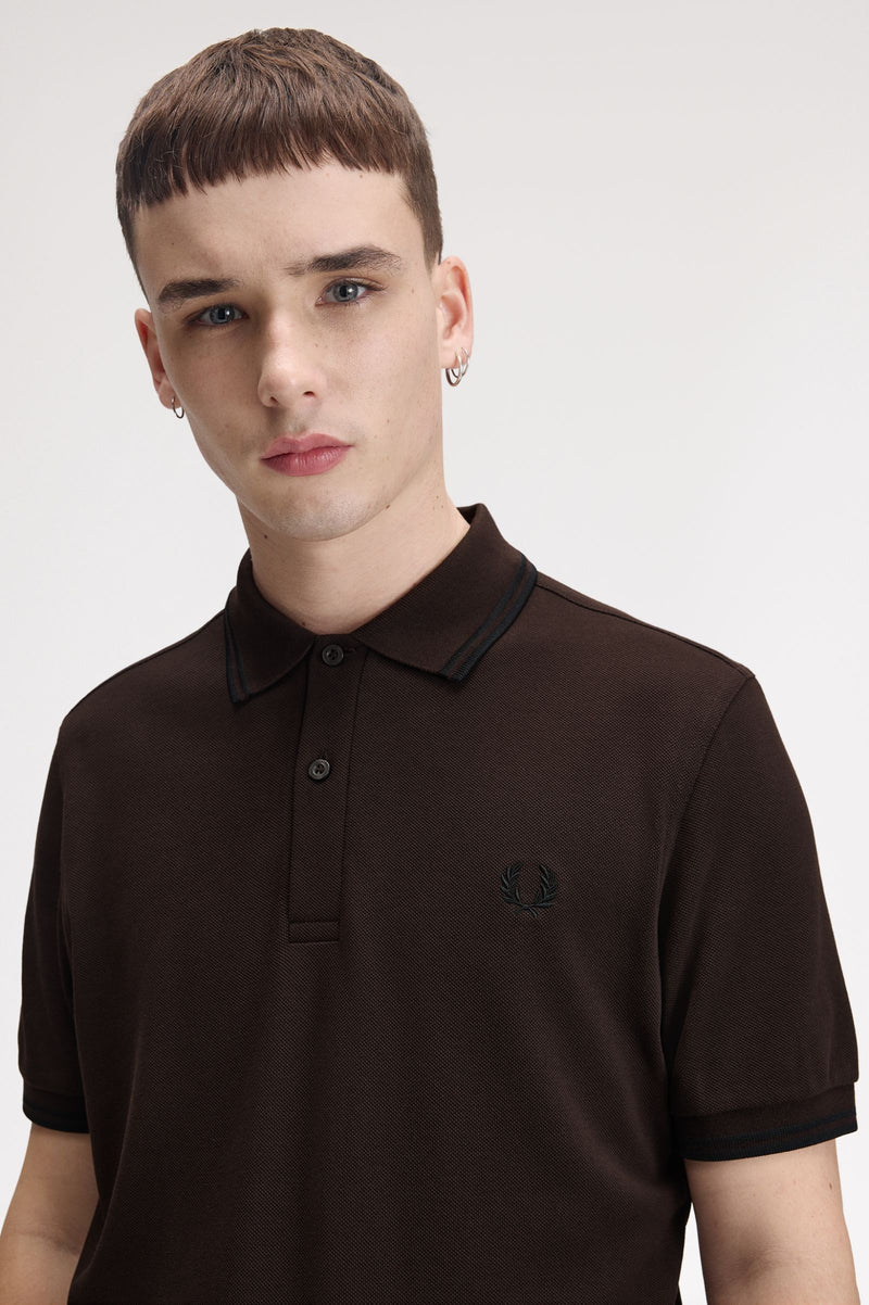 TWIN TIPPED FRED PERRY SHIRT