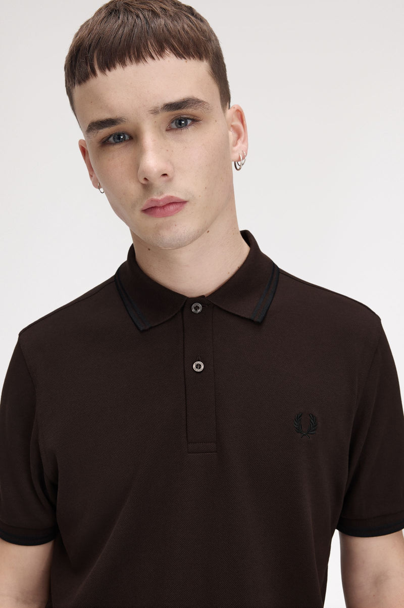 TWIN TIPPED FRED PERRY SHIRT