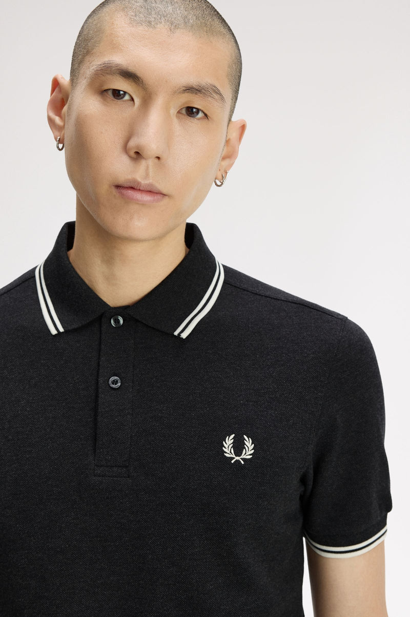 TWIN TIPPED FRED PERRY SHIRT