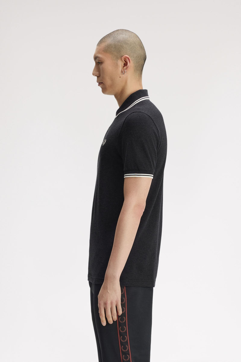 TWIN TIPPED FRED PERRY SHIRT