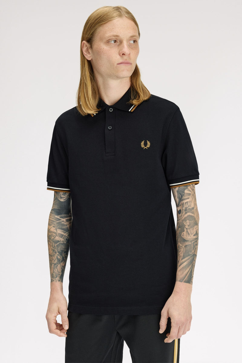 TWIN TIPPED FRED PERRY SHIRT