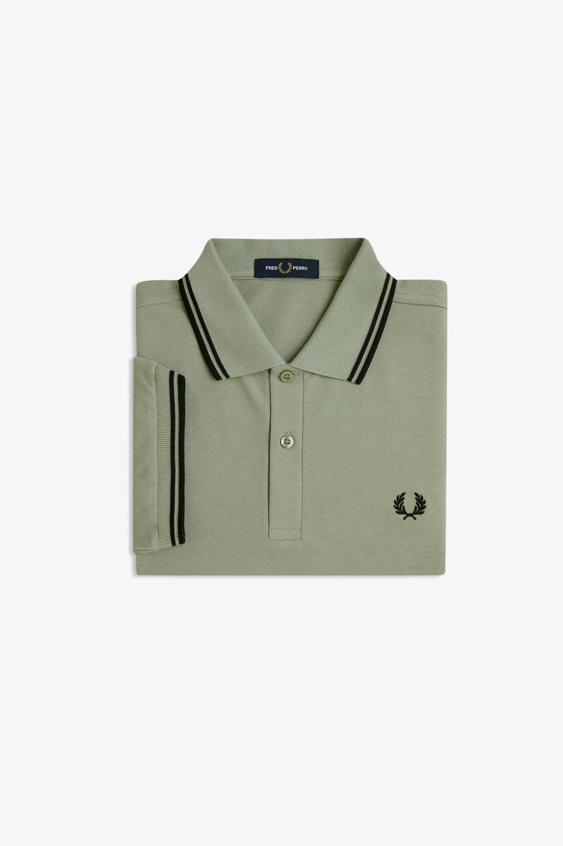 TWIN TIPPED FRED PERRY SHIRT