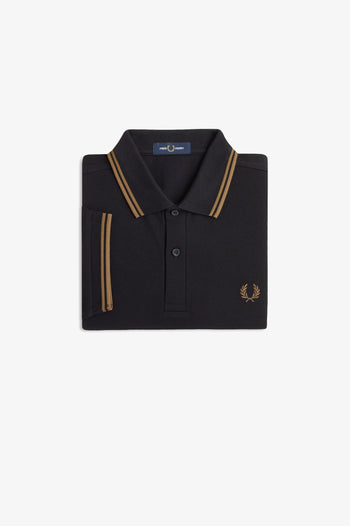 TWIN TIPPED FRED PERRY SHIRT